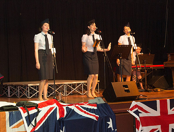 1940s Singing Group - Wartime Bands - Singing Group