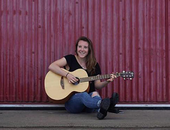 Sydney Acoustic Singer Jess